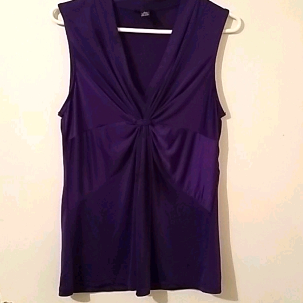 sleeveless satin shirt